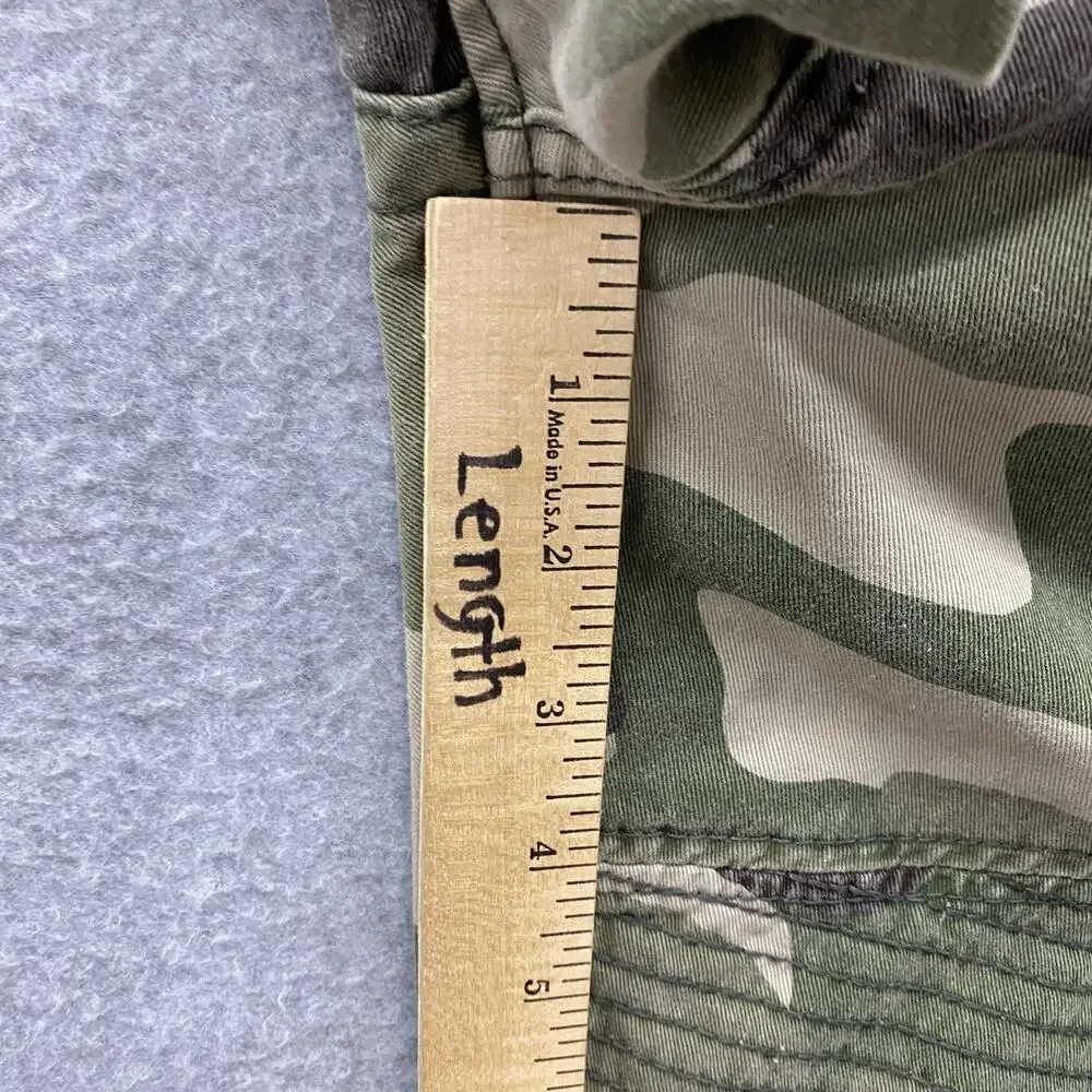 True Religion Moto Cutoff Shorts Mens 38 Camo Y2K Streetwear Distressed